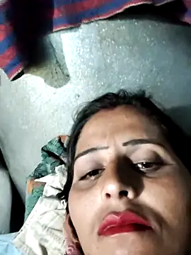Snapshot of Bhavna8080 chatting on July 9, 2026, 12:33 am Bhavna8080 online show from July 9, 2026, 12:33 am