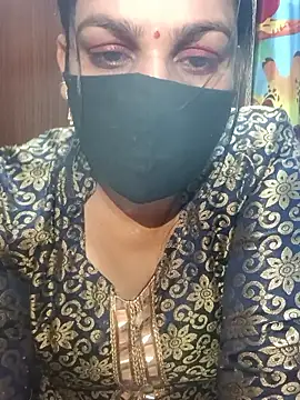 Snapshot of 01Roshani chatting on March 1, 2026, 7:36 pm 01Roshani online show from March 1, 2026, 7:36 pm