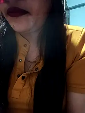 Snapshot of 01Roshani chatting on January 18, 2026, 6:22 pm 01Roshani online show from January 18, 2026, 6:22 pm