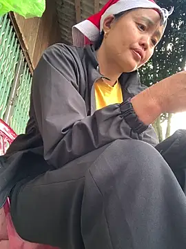 Snapshot of hinicky-0 chatting on February 28, 2026, 9:20 am hinicky-0 online show from February 28, 2026, 9:20 am