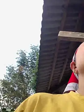 Snapshot of hinicky-0 chatting on March 1, 2026, 12:54 am hinicky-0 online show from March 1, 2026, 12:54 am