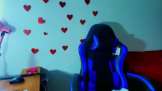 honeyluxe  online show from February 15, 2026, 7:51 am