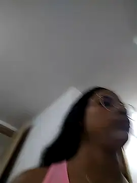 KATALINA SANTANA  online show from February 17, 2026, 11:35 pm