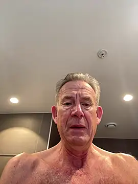 Pierre4tjyxx online show from March 22, 2026, 7:10 am