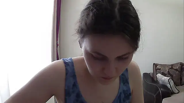 Snapshot of LanaLive chatting on February 18, 2026, 7:28 am LanaLive online show from February 18, 2026, 7:28 am