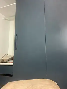 Snapshot of Creamy_bitchxxx chatting on January 14, 2026, 12:03 am Creamy bitchxxx online show from January 14, 2026, 12:03 am