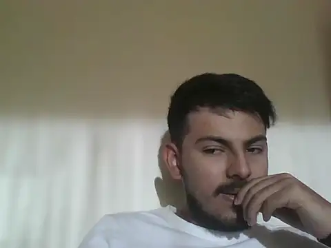 Mateotubbe online show from July 13, 2026, 10:09 pm