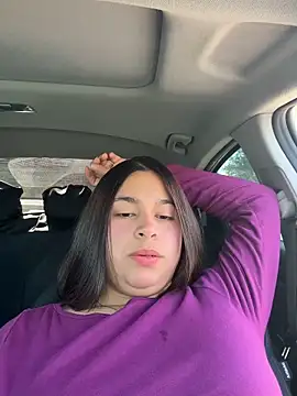 leslieof online show from March 31, 2026, 7:05 pm