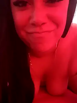 daaibabyxxx online show from March 13, 2026, 12:10 pm