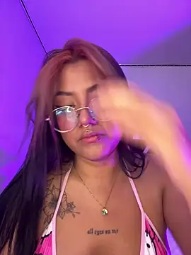 queen of you heart online show from June 19, 2026, 3:51 pm