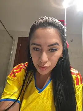Snapshot of nataliia_queen_ chatting on June 18, 2026, 12:31 am nataliia queen online show from June 18, 2026, 12:31 am