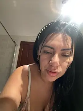 Snapshot of nataliia_queen_ chatting on May 9, 2026, 6:50 am nataliia queen online show from May 9, 2026, 6:50 am
