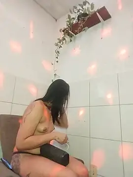 Snapshot of Jade-Morena-Transex-ON chatting on June 22, 2026, 3:09 pm Jade-Morena-Transex-ON online show from June 22, 2026, 3:09 pm