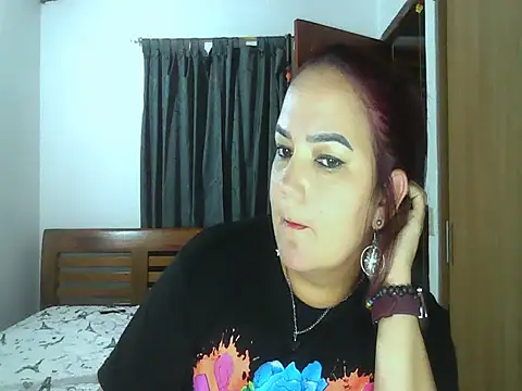Snapshot of Roja_tentacion chatting on June 2, 2026, 1:38 am Roja tentacion online show from June 2, 2026, 1:38 am