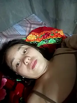 vanvan005 online show from February 23, 2026, 11:49 pm