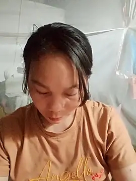 vanvan005 online show from April 5, 2026, 9:43 pm