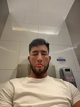 liam bronw online show from April 25, 2026, 6:16 pm