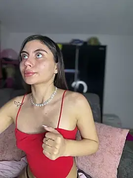 Stormi th online show from April 1, 2026, 12:13 am