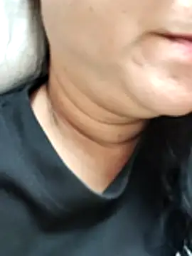 jaanubabyb online show from July 14, 2026, 1:39 pm