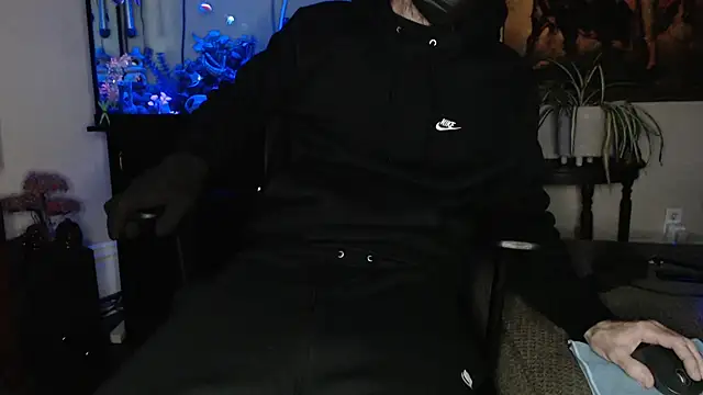 Snapshot of EspanolVato chatting on February 25, 2026, 10:15 am EspanolVato online show from February 25, 2026, 10:15 am