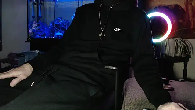 Snapshot of EspanolVato chatting on February 12, 2026, 9:20 am EspanolVato online show from February 12, 2026, 9:20 am