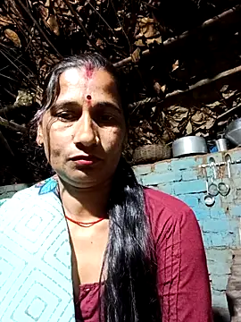 Hot bhi38 online show from April 13, 2026, 9:52 pm