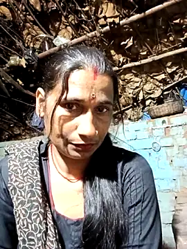 Hot bhi38 online show from April 1, 2026, 8:28 pm