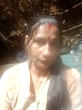 Hot bhi38 online show from April 8, 2026, 8:10 pm