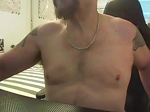 loudandproud online show from March 28, 2026, 4:24 am