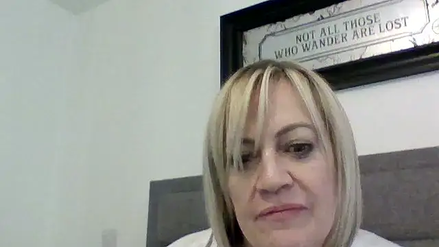 Milfshake227 online show from April 18, 2026, 9:37 pm