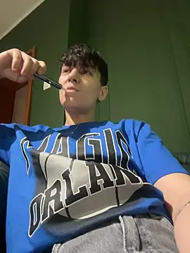 ravenryx online show from February 28, 2026, 4:39 pm