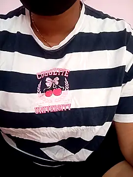 Ammu14399 online show from April 7, 2026, 10:17 am