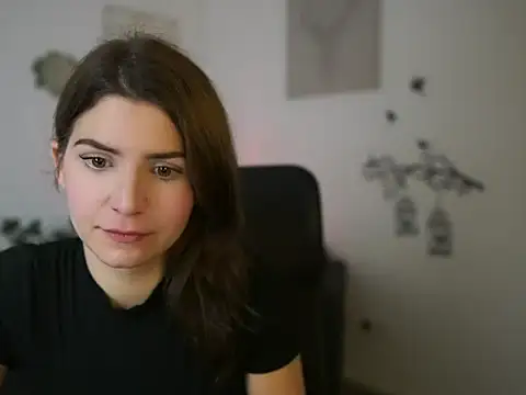 Snapshot of janemeys0 chatting on January 7, 2026, 9:25 am janemeys0 online show from January 7, 2026, 9:25 am