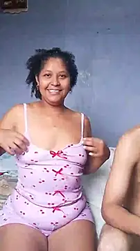 Snapshot of Isabel_and_Heckler chatting on February 2, 2026, 12:04 pm Isabel and Heckler online show from February 2, 2026, 12:04 pm