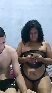 Snapshot of Isabel_and_Heckler chatting on February 5, 2026, 11:11 pm Isabel and Heckler online show from February 5, 2026, 11:11 pm