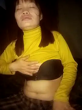 Snapshot of -Mymayya- chatting on February 16, 2026, 6:50 pm -Mymayya- online show from February 16, 2026, 6:50 pm