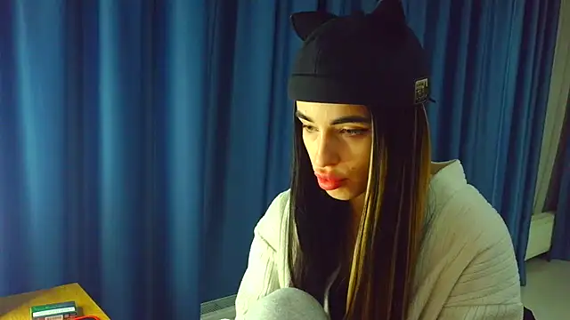 Vlada Elfie online show from March 12, 2026, 5:50 pm