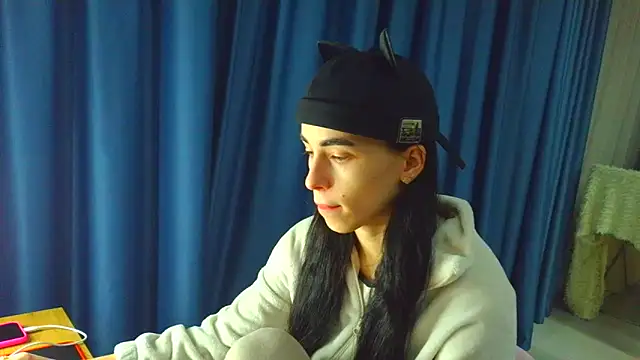 Vlada Elfie online show from February 8, 2026, 2:42 am