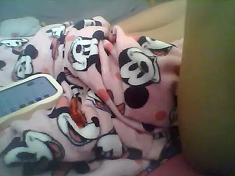 MorenaJapinha online show from January 15, 2026, 10:07 am