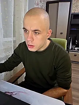 Snapshot of TvoY_bOy1 chatting on February 26, 2026, 5:13 pm TvoY bOy1 online show from February 26, 2026, 5:13 pm