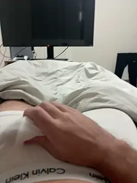 Snapshot of hrnylad_55 chatting on January 15, 2026, 9:18 pm hrnylad 55 online show from January 15, 2026, 9:18 pm