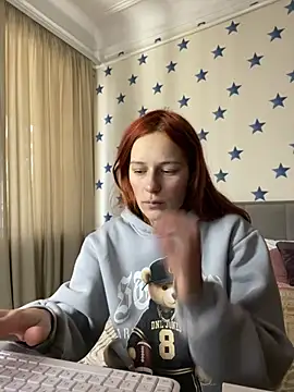 Lily Viola online show from February 10, 2026, 8:24 am