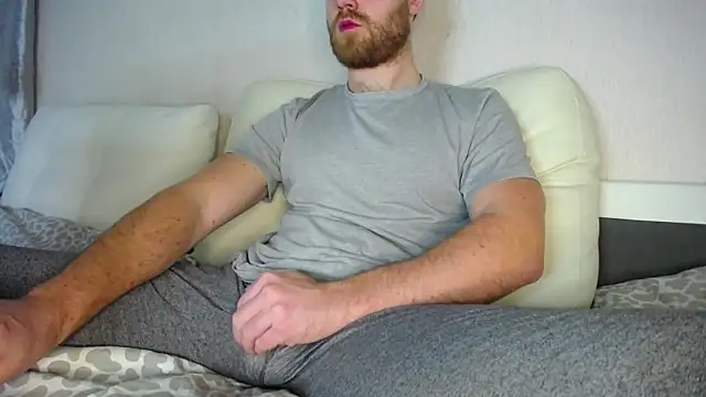 LorenzoLux online show from March 2, 2025, 5:20 pm