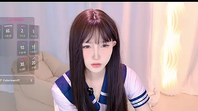 Snapshot of YE_Zi_ chatting on January 13, 2026, 5:22 am YE Zi online show from January 13, 2026, 5:22 am