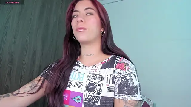 Snapshot of maazikeenx chatting on February 3, 2026, 2:33 pm maazikeenx online show from February 3, 2026, 2:33 pm