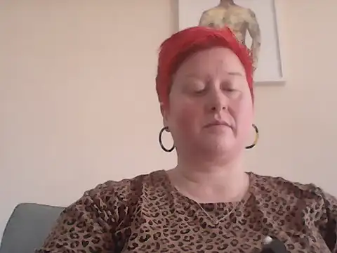 Snapshot of BustyRedxx chatting on March 13, 2026, 12:21 pm BustyRedxx online show from March 13, 2026, 12:21 pm