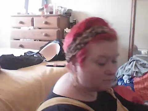 Snapshot of BustyRedxx chatting on March 28, 2026, 3:57 pm BustyRedxx online show from March 28, 2026, 3:57 pm