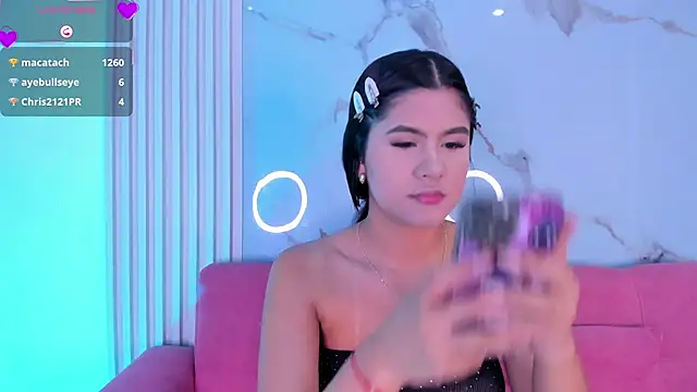 NatashaTaylor1 online show from March 20, 2026, 11:06 pm