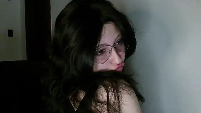 Aoidandelion online show from February 15, 2026, 12:33 am