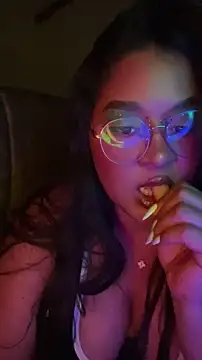 Snapshot of Isabella_Belmont chatting on April 22, 2026, 9:16 am Isabella Belmont online show from April 22, 2026, 9:16 am